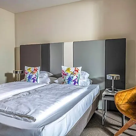 Open Hotel 4*